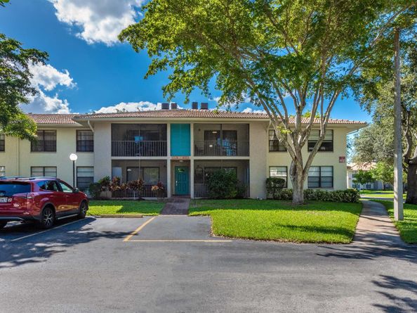 9930 Pineapple Tree Drive 202, Boynton Beach FL 33436