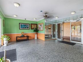 4151 NW 41st St 409, Lauderdale Lakes FL 33319