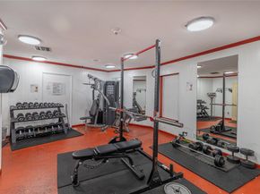 4151 NW 41st St 409, Lauderdale Lakes FL 33319