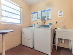 4151 NW 41st St 409, Lauderdale Lakes FL 33319