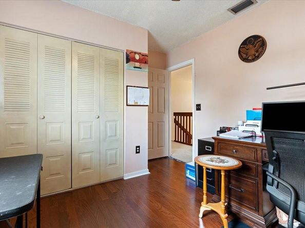 961 SW 98th Ave, Pembroke Pines FL 33025