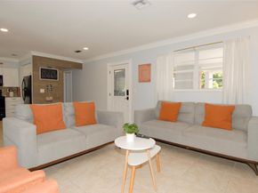 21 NE 57th Ct, Fort Lauderdale FL 33334