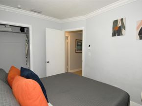 21 NE 57th Ct, Fort Lauderdale FL 33334