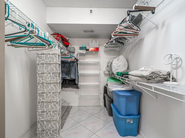 2215 Cypress Island Dr 802, Pompano Beach FL 33069