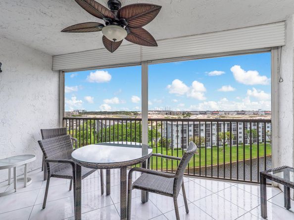 2215 Cypress Island Dr 802, Pompano Beach FL 33069