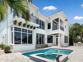 501 Golden Harbour Dr, Boca Raton FL 33432