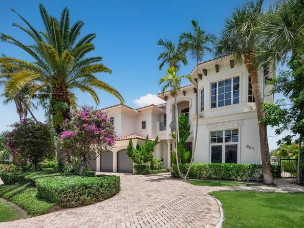 501 Golden Harbour Dr, Boca Raton FL 33432