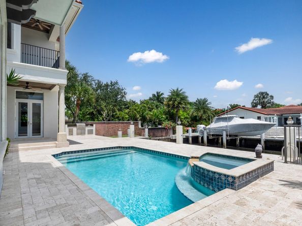 501 Golden Harbour Dr, Boca Raton FL 33432