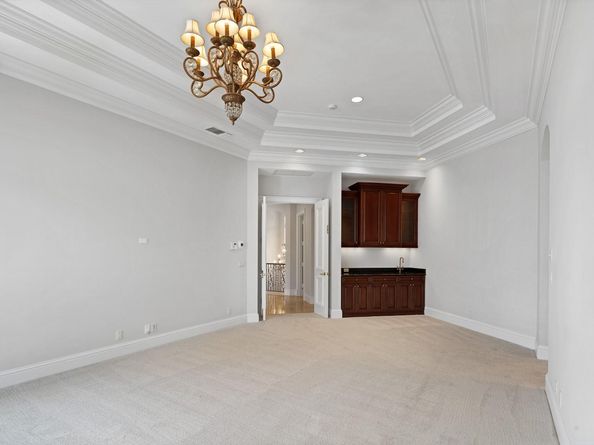 501 Golden Harbour Dr, Boca Raton FL 33432