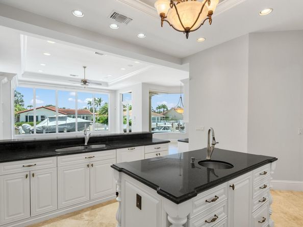 501 Golden Harbour Dr, Boca Raton FL 33432