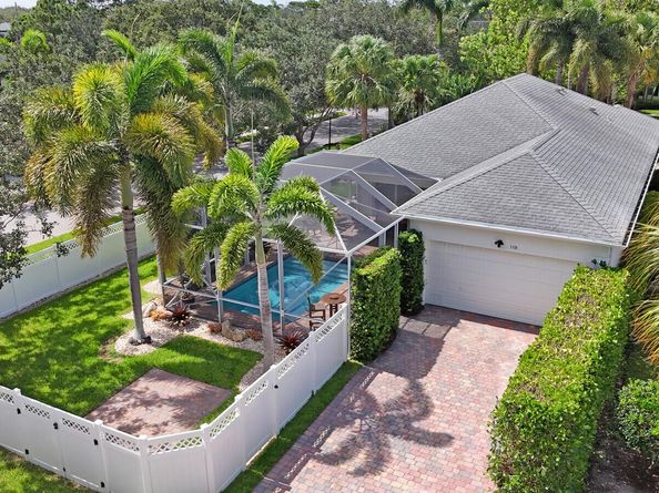 119 Bellefontaine Lane, Jupiter FL 33458
