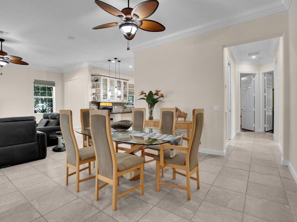 119 Bellefontaine Lane, Jupiter FL 33458