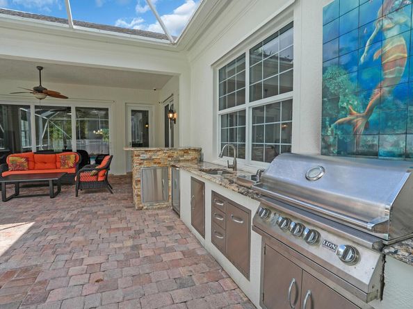119 Bellefontaine Lane, Jupiter FL 33458
