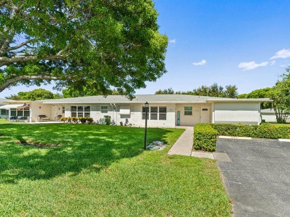 7376 W Oakridge Circle C, Lake Worth FL 33462