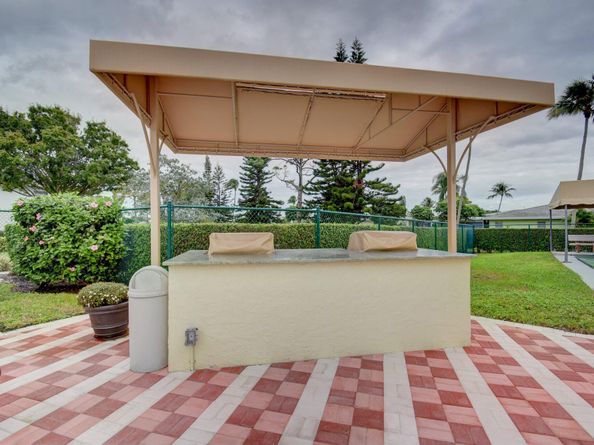 1111 Lemon Tree Terrace 204, Delray Beach FL 33445