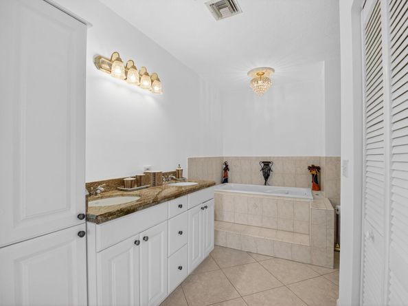 1111 Lemon Tree Terrace 204, Delray Beach FL 33445