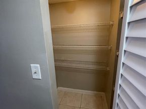 2840 Somerset Dr 212M, Lauderdale Lakes FL 33311