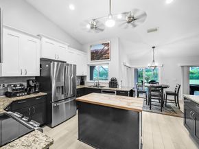 8659 Thousand Pines Circle, West Palm Beach FL 33411