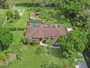 8659 Thousand Pines Circle, West Palm Beach FL 33411