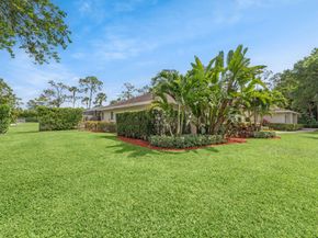 8659 Thousand Pines Circle, West Palm Beach FL 33411