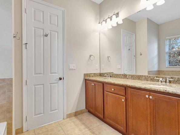 575 Dakota Drive, Jupiter FL 33458