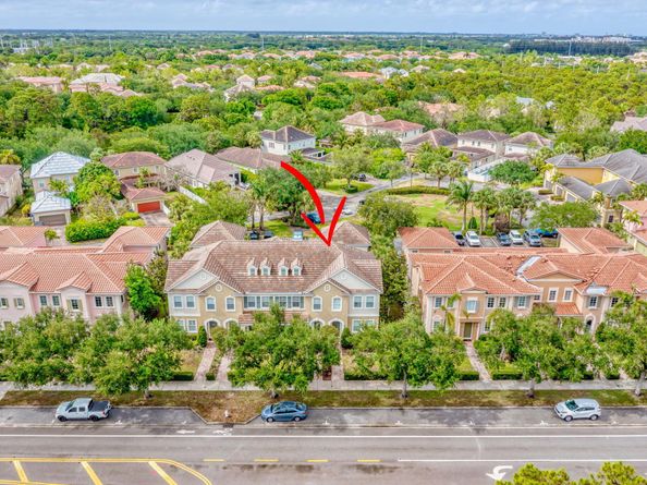 575 Dakota Drive, Jupiter FL 33458