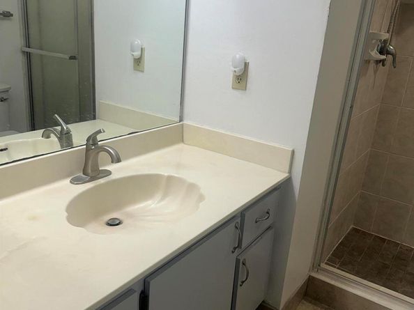 4760 Lucerne Lakes Boulevard 206, Lake Worth FL 33467