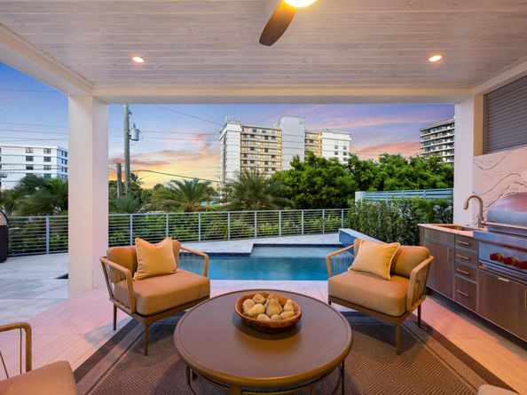 461 Venus Drive 1, Juno Beach FL 33408