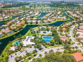 19923 Dinner Key Dr, Boca Raton FL 33498