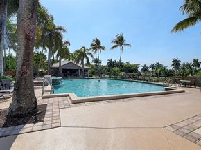 19923 Dinner Key Dr, Boca Raton FL 33498