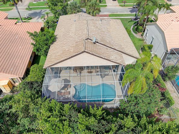19923 Dinner Key Dr, Boca Raton FL 33498