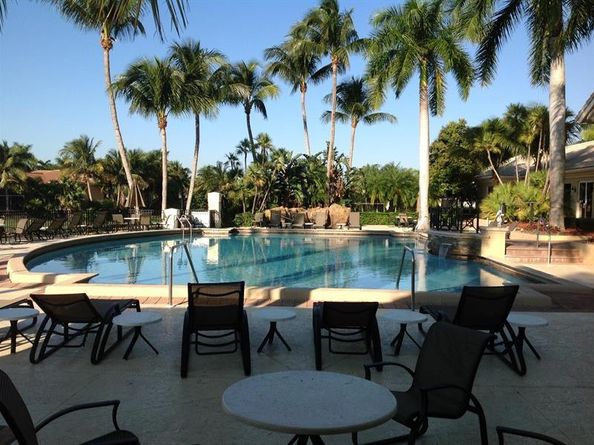19923 Dinner Key Dr, Boca Raton FL 33498