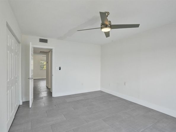 4130 SW 61st Ave, Davie FL 33314