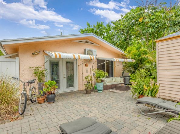 1201 N K Street, Lake Worth Beach FL 33460