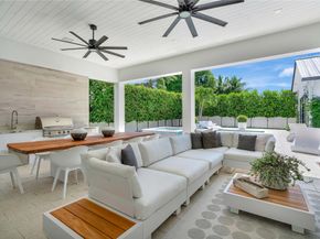 109 NE 9th St, Delray Beach FL 33444