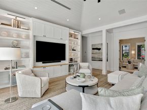 109 NE 9th St, Delray Beach FL 33444