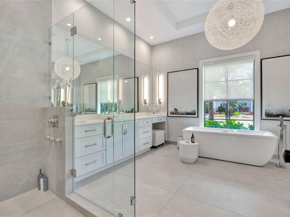 109 NE 9th St, Delray Beach FL 33444