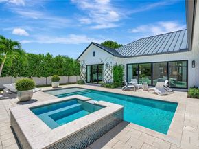 109 NE 9th St, Delray Beach FL 33444