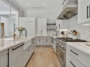 109 NE 9th St, Delray Beach FL 33444