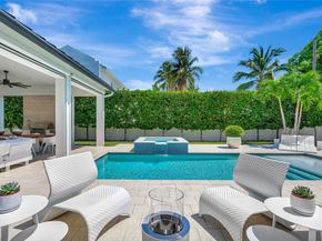 109 NE 9th St, Delray Beach FL 33444