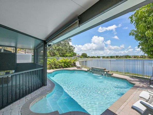 3218 Turtle Cv, West Palm Beach FL 33411