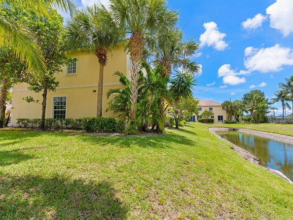 3184 NW 32nd Street, Oakland Park FL 33309