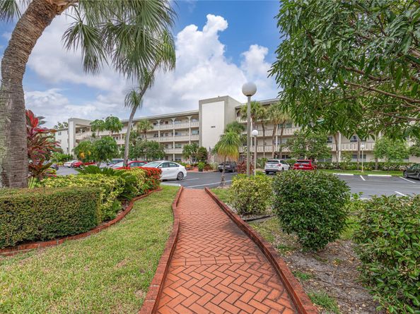1804 Eleuthera Pt K2, Coconut Creek FL 33066
