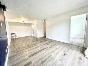 3700 N Pine Island Rd 209, Sunrise FL 33351
