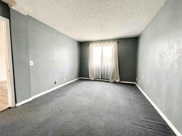 3700 N Pine Island Rd 209, Sunrise FL 33351