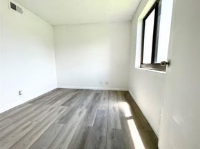 3700 N Pine Island Rd 209, Sunrise FL 33351