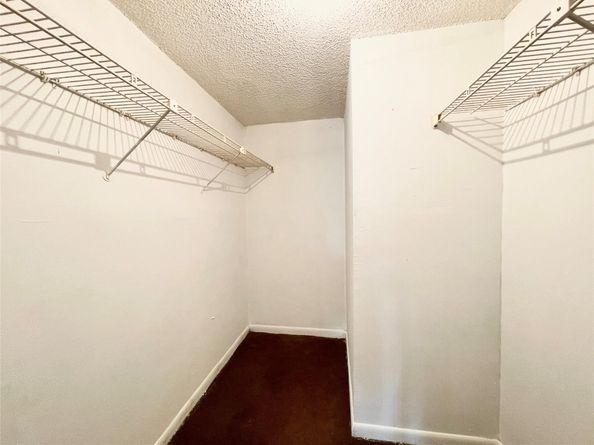 3700 N Pine Island Rd 209, Sunrise FL 33351