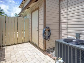 122 Sherwood Circle 10b, Jupiter FL 33458