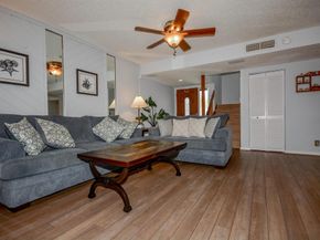 122 Sherwood Circle 10b, Jupiter FL 33458