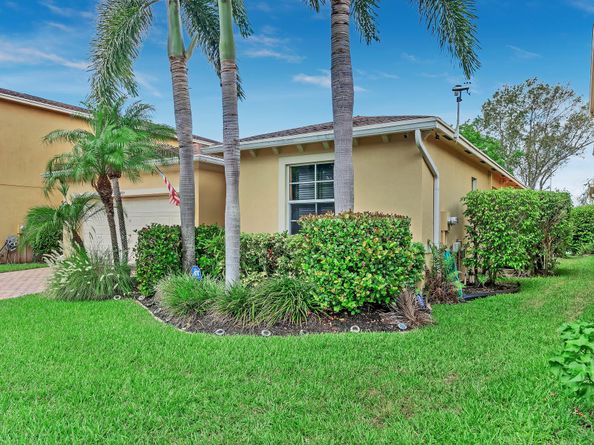 805 Quartz Terrace, West Palm Beach FL 33413